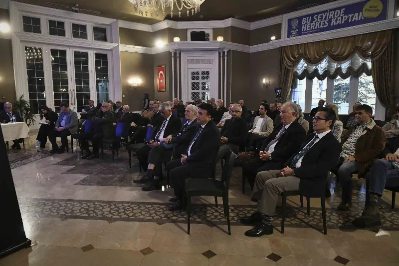 AKK’de KKTC’nin 42. Kurtuluş Yıl Dönümüne Özel Anlamlı Panel — fotoğraf 4