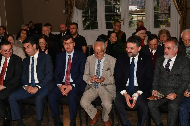 Ankara Kent Konseyi, “Adil Özkan Çini, Resim Sergisine” Ev Sahipliği Yaptı — fotoğraf 2