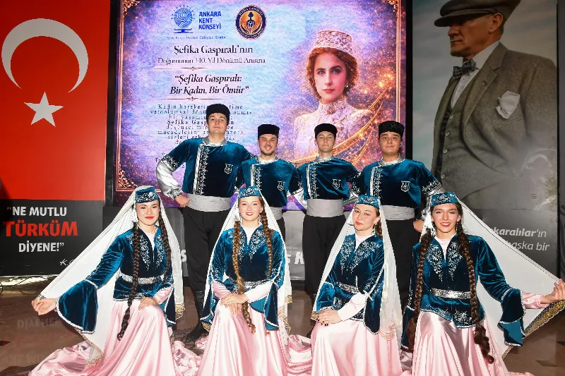 Şefika Gaspıralı Doğumunun 140. Yılında Başkentte Anıldı — fotoğraf 24