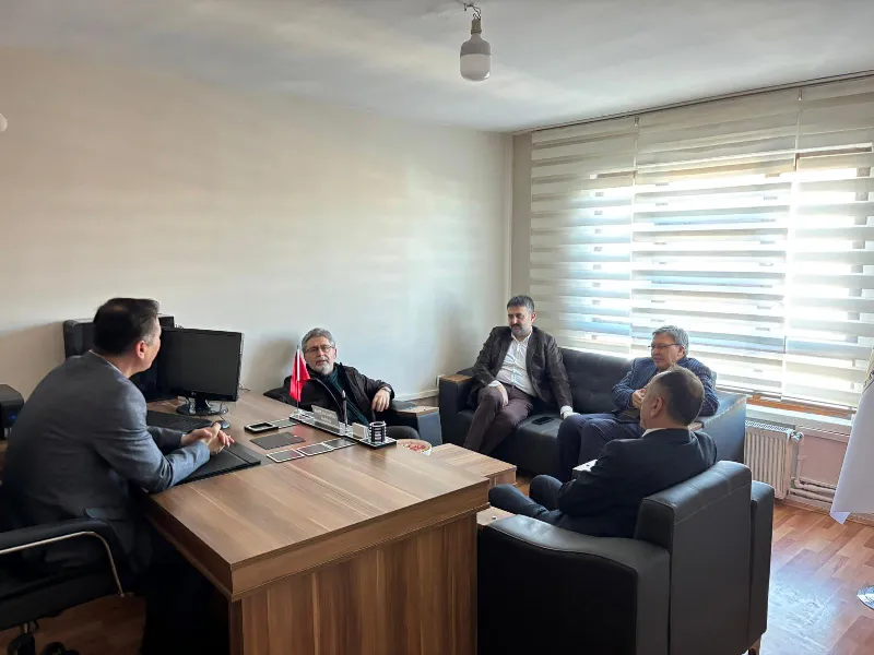 AKK Başkanı Halil İbrahim Yılmaz, Ankara Pideciler, Simitçiler ve Çörekçiler Esnaf Odası Başkanı Savaş Delibaş’ı z-Ziyaret Etti — fotoğraf 3