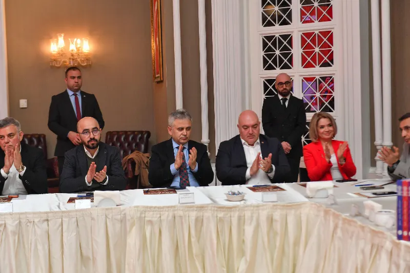 Türkiye Voleybol Federasyonu’ndan Ankara Kent Konseyi’ne Milletler Ligi Ziyareti — fotoğraf 13