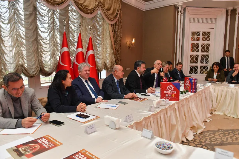 Türkiye Voleybol Federasyonu’ndan Ankara Kent Konseyi’ne Milletler Ligi Ziyareti — fotoğraf 19