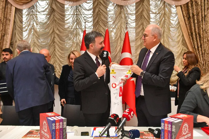 Türkiye Voleybol Federasyonu’ndan Ankara Kent Konseyi’ne Milletler Ligi Ziyareti — fotoğraf 25