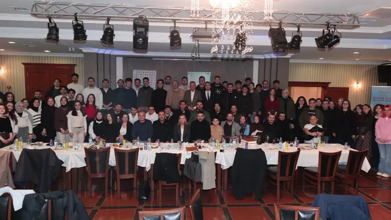 AKK Başkanı Halil İbrahim Yılmaz, Ankara Rize Dernekleri Federasyonu Gençlik Kolları Tarafından Düzenlenen İftar Programına Katıldı — fotoğraf 4