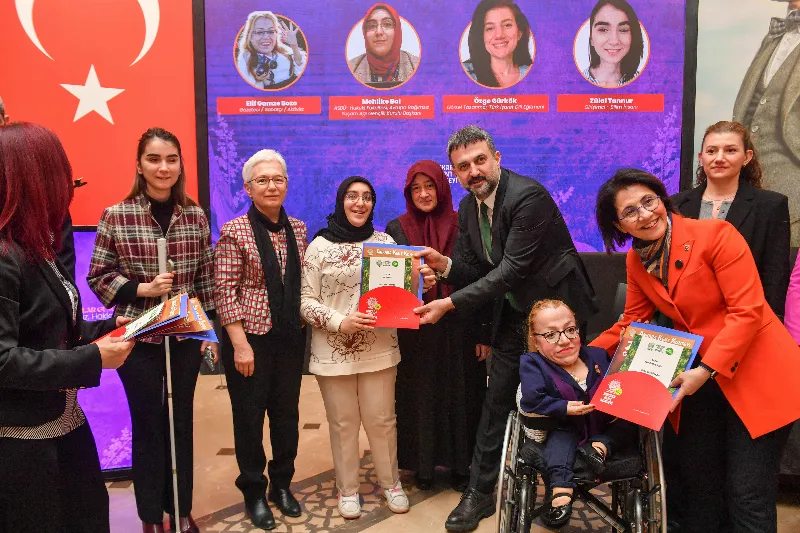 AKK’de Engelli Kadınların Sesi Yükseldi: “Bedenimiz, Kimliğimiz, Haklarımız” Paneli — fotoğraf 13
