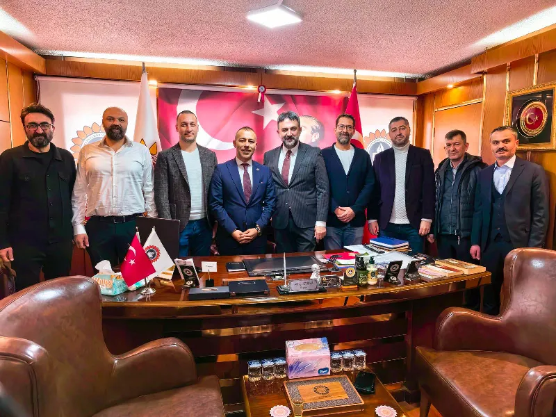 AKK Başkanı Halil İbrahim Yılmaz, Ankara Kurukahveciler ve Kuruyemişçiler Esnaf Odası Başkanı Aytaç Sevimli’yi Ziyaret etti — fotoğraf 4