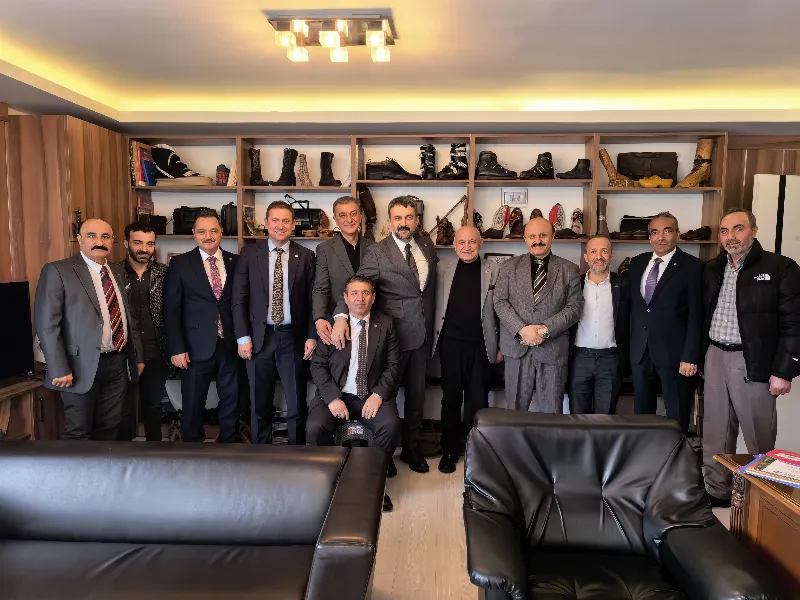 Ankara Umum Ayakkabıcılar ve Çantacılar Esnaf Odası Başkanı Hüseyin Uzun’a Hayırlı Olsun Ziyareti — fotoğraf 2