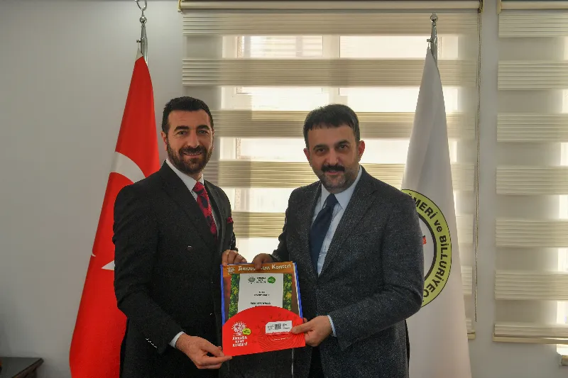 AKK Başkanı Halil İbrahim Yılmaz’dan Ankara Tuhafiye Parfümeri Ve Billuriyeciler Esnaf Odası Başkanı Levent Sağlam’a Hayırlı Olsun Ziyareti — fotoğraf 4
