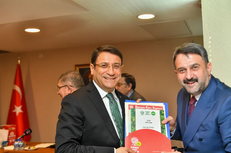 AKK Başkanı Halil İbrahim Yılmaz Beraberindeki Heyet İle Birlikte Deva Partisi Genel Başkanı Ali Babacan’ı Ziyaret Etti — fotoğraf 4