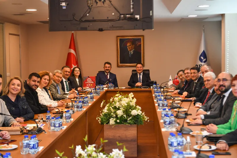 AKK Başkanı Halil İbrahim Yılmaz Beraberindeki Heyet İle Birlikte Deva Partisi Genel Başkanı Ali Babacan’ı Ziyaret Etti — fotoğraf 5