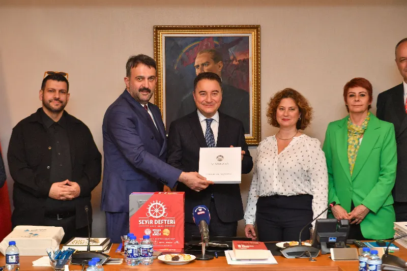 AKK Başkanı Halil İbrahim Yılmaz Beraberindeki Heyet İle Birlikte Deva Partisi Genel Başkanı Ali Babacan’ı Ziyaret Etti — fotoğraf 6