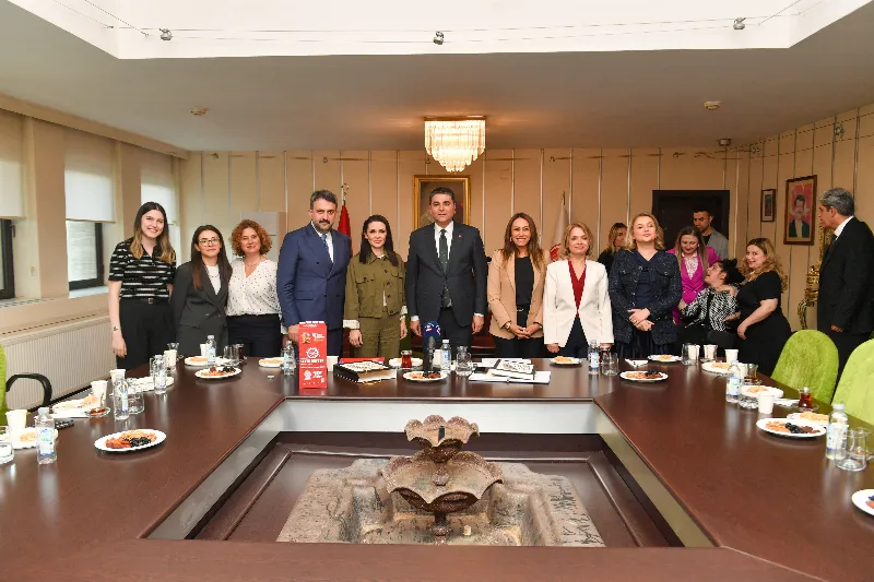 Kent Yönetiminde İş Birliği Ve Katılımcılık Gündemi: Ankara Kent Konseyi’nden Demokrat Parti’ye Ziyaret! — fotoğraf 11