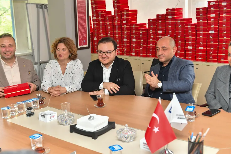 AKK Başkanı Halil İbrahim Yılmaz’dan TMMOB Mimarlar Odası Başkanı İsmail Coşkun’a Tebrik Ziyareti — fotoğraf 5