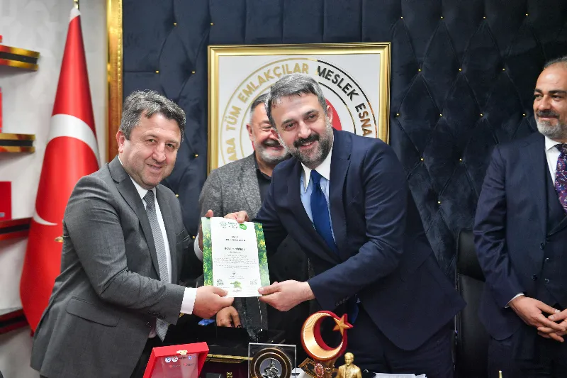 AKK Başkanı Halil İbrahim Yılmaz’dan Tüm Emlakçılar Meslek Esnaf Odası Başkanı Ramazan Burak’a Tebrik Ziyareti — fotoğraf 6