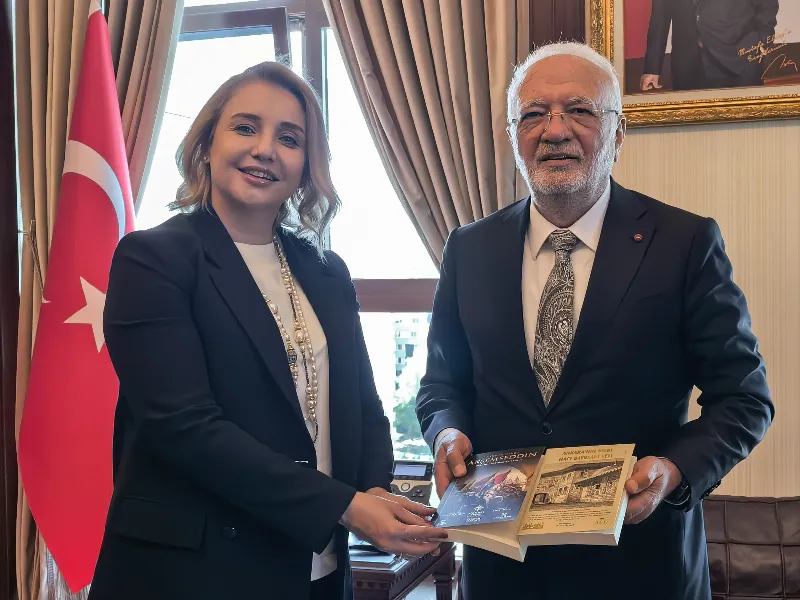 AKK Başkanı Halil İbrahim Yılmaz Ak Parti Genel Başkan Vekili Mustafa Elitaş’ı Ziyaret Etti — fotoğraf 10
