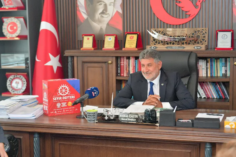 AKK Başkanı Halil İbrahim Yılmaz Ve Beraberindeki Heyet Milli Yol Partisi Genel Başkanı Remzi Çayır’ı Ziyaret Etti — fotoğraf 6