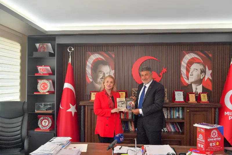 AKK Başkanı Halil İbrahim Yılmaz Ve Beraberindeki Heyet Milli Yol Partisi Genel Başkanı Remzi Çayır’ı Ziyaret Etti — fotoğraf 13