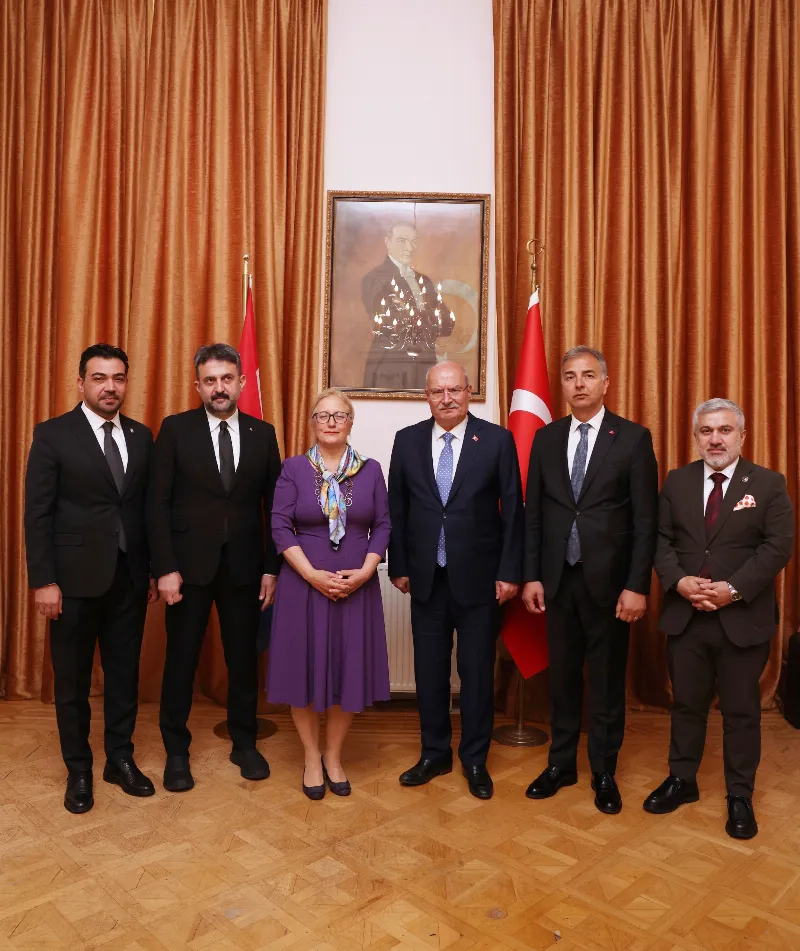 AKK Başkanı Ve ATO Başkan Vekili Halil İbrahim Yılmaz T.C. Lahey Büyükelçisi Fatma Ceren Yazgan’ı Ziyaret Etti — fotoğraf 2