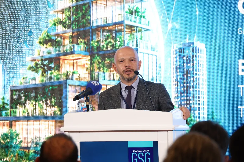 AKK Başkanı Halil İbrahim Yılmaz “TÜMSED 1. ULluslararası GSG Zirvesi 2026 Gayrimenkul Sektörünün Geleceği” Programında Yer Aldı — fotoğraf 14