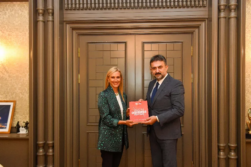 AKK Başkanı Halil İbrahim Yılmaz Prof. Dr. İpek Özkal Sayan’ı Ağırladı — fotoğraf 8