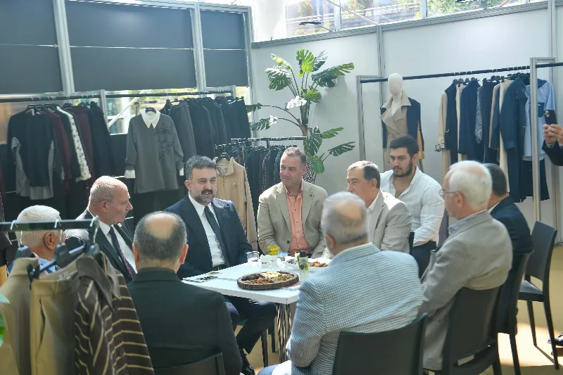 AKK Başkanı Halil İbrahim Yılmaz Hazır Giyim Ve Moda Fuarı Açılışına Katıldı — fotoğraf 7
