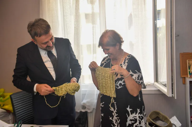 AKK Başkanı Halil İbrahim Yılmaz Uzat Elini Kültür Eğitim Dayanışma Ve Yardımlaşma Derneği Yönetimi İle Bir Araya Geldi — fotoğraf 3