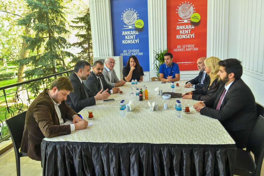 AKK Başkanı Halil İbrahim Yılmaz Zafer Partisi Ankara İl Başkanlığı Heyetini Ağırladı — fotoğraf 5