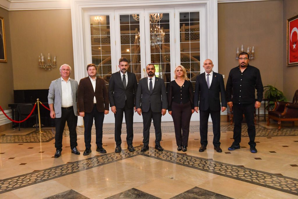 AKK Başkanı Halil İbrahim Yılmaz Zafer Partisi Ankara İl Başkanlığı Heyetini Ağırladı — fotoğraf 9