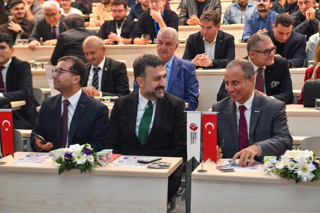 AKK Başkanı Ve ATO Başkan Vekili Halil İbrahim Yılmaz Ostim Teknik Üniversitesi Mühendislik Fakültesi’nin Yeni Yerleşkesinin Açılışına Katıldı — fotoğraf 7