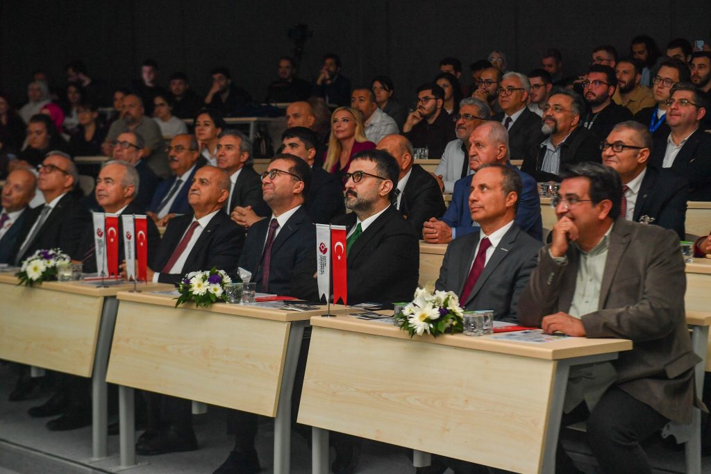 AKK Başkanı Ve ATO Başkan Vekili Halil İbrahim Yılmaz Ostim Teknik Üniversitesi Mühendislik Fakültesi’nin Yeni Yerleşkesinin Açılışına Katıldı — fotoğraf 9