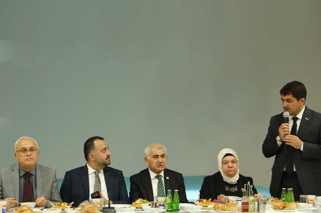 ATO Başkan Yardımcısı Yılmaz, Özel Okullar Platformu’nun Toplantısına Katıldı — fotoğraf 7