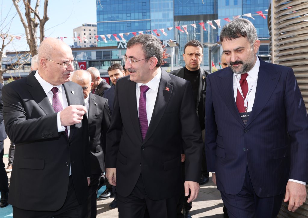 AKK Başkanı Halil İbrahim Yılmaz “Marka Yapan Zekâlar Yapay Zekâ ile Buluşuyor” Programına Katıldı — fotoğraf 3