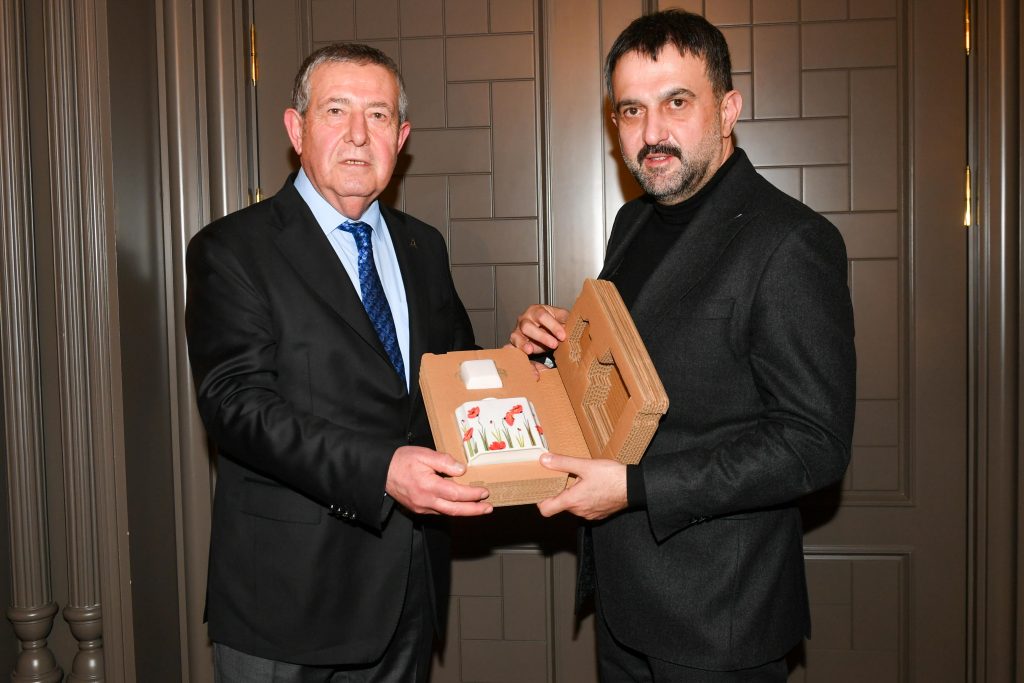 Anadolu OSB Başkanı Hüseyin Kutsi Tuncay’dan AKK Başkanı Halil İbrahim Yılmaz’a Ziyaret — fotoğraf 7