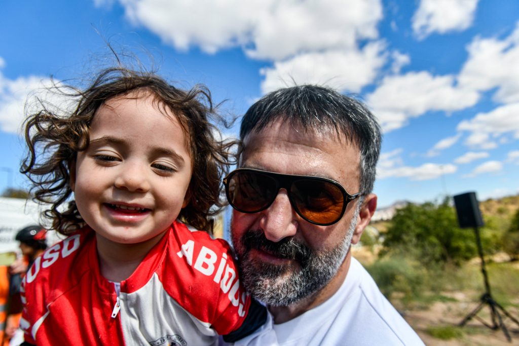 AKK’den Dünya Temizlik Günü’nde Anlamlı Farkındalık: Çöpler Toplandı, Bisikletlere Binildi — fotoğraf 3