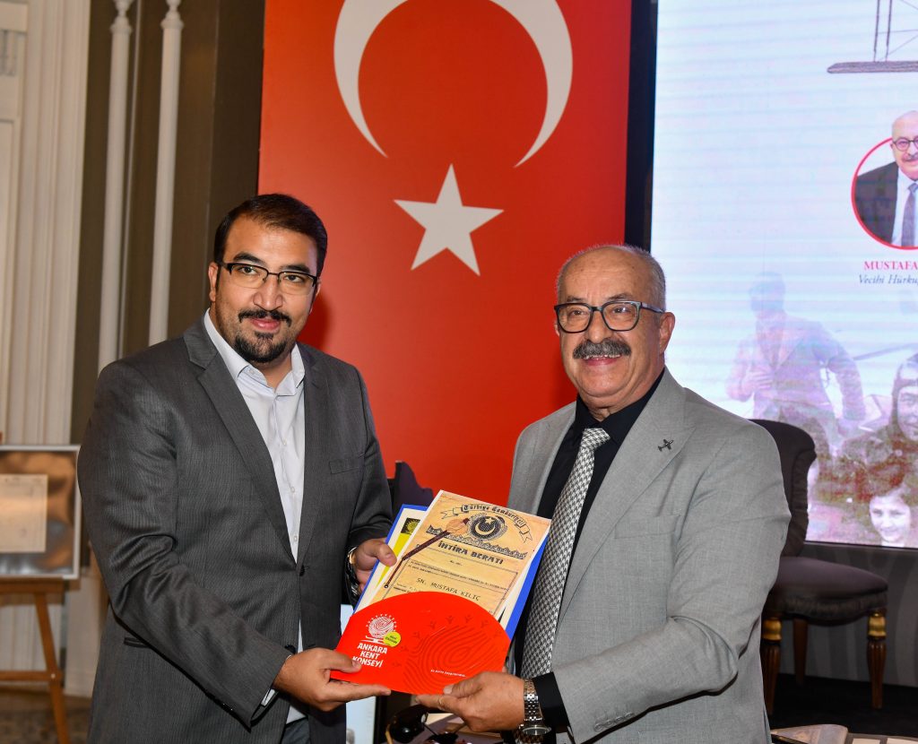 AKK’de Havacılık Kahamanı VECİHİ HÜRKUŞ’un İizlerine Işık Tutan Panel ve Sergi — fotoğraf 24