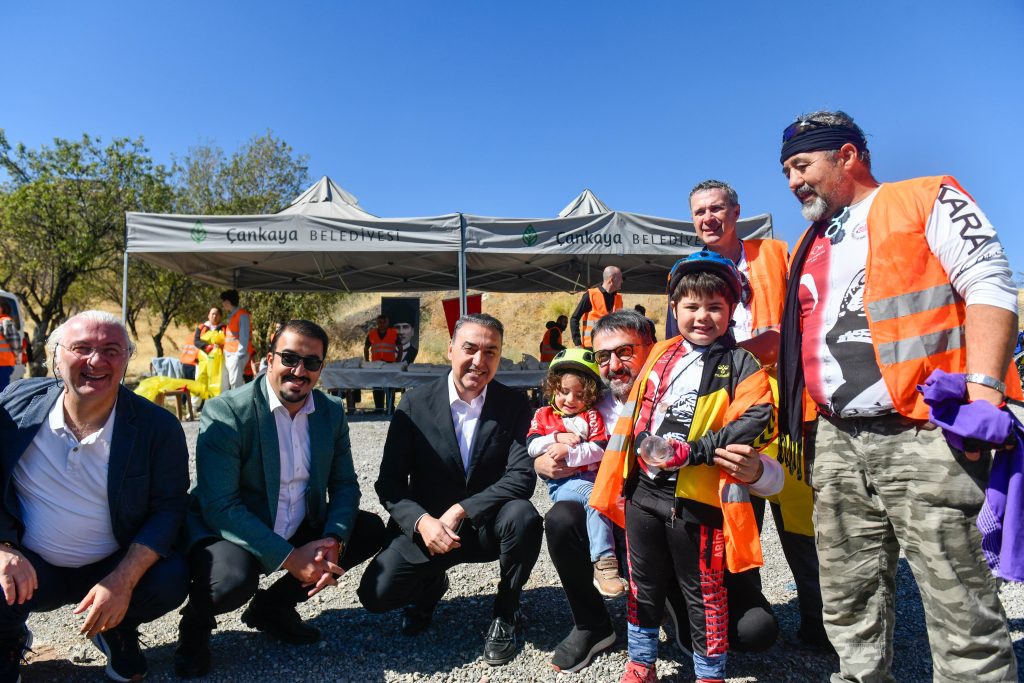 AKK’den Dünya Temizlik Günü’nde Anlamlı Farkındalık: Çöpler Toplandı, Bisikletlere Binildi — fotoğraf 6