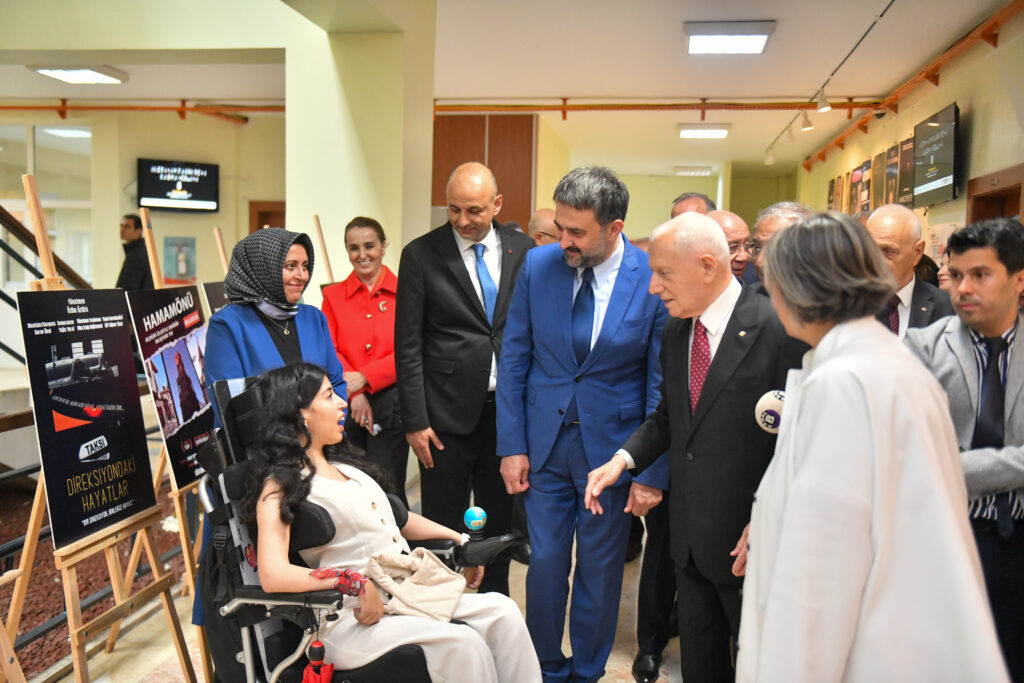 Başkent Üniversitesi İletişim Fakültesi Tarafından Düzenlenen 8. Karma Sergi — fotoğraf 4