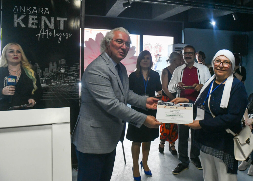 AKK’de‘Kadim Zamanlardan Günümüze Taştaki Parmak İizleri’ Mozaik Sergisi Başkentlileri Bekliyor — fotoğraf 11