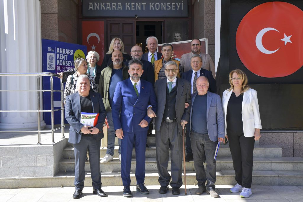Gazeteciler Cemiyeti’nden AKK’ye Ziyaret — fotoğraf 18