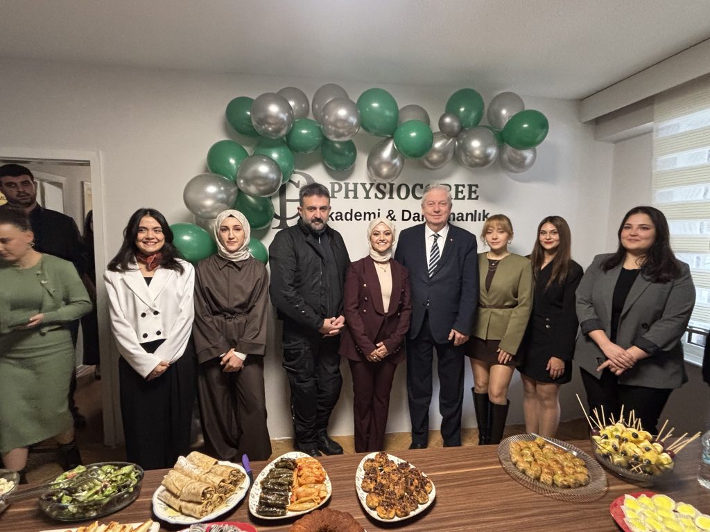 AKK Başkanı Halil İbrahim Yılmaz Physiocoree Açılışına Katıldı — fotoğraf 6