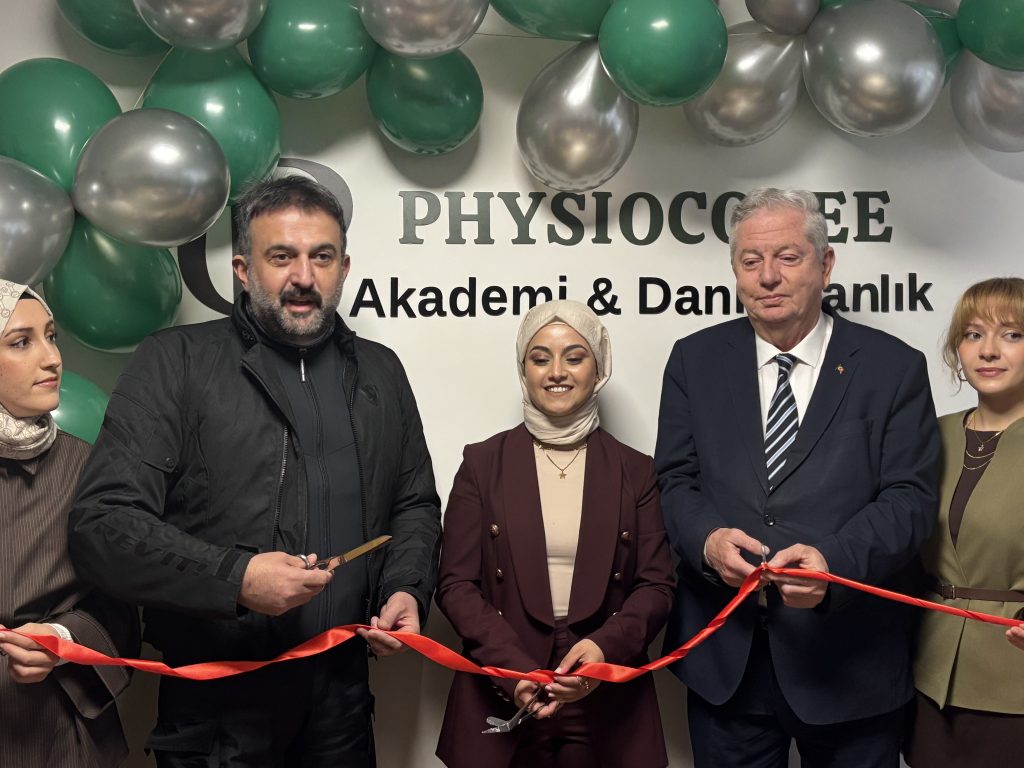 AKK Başkanı Halil İbrahim Yılmaz Physiocoree Açılışına Katıldı — fotoğraf 3