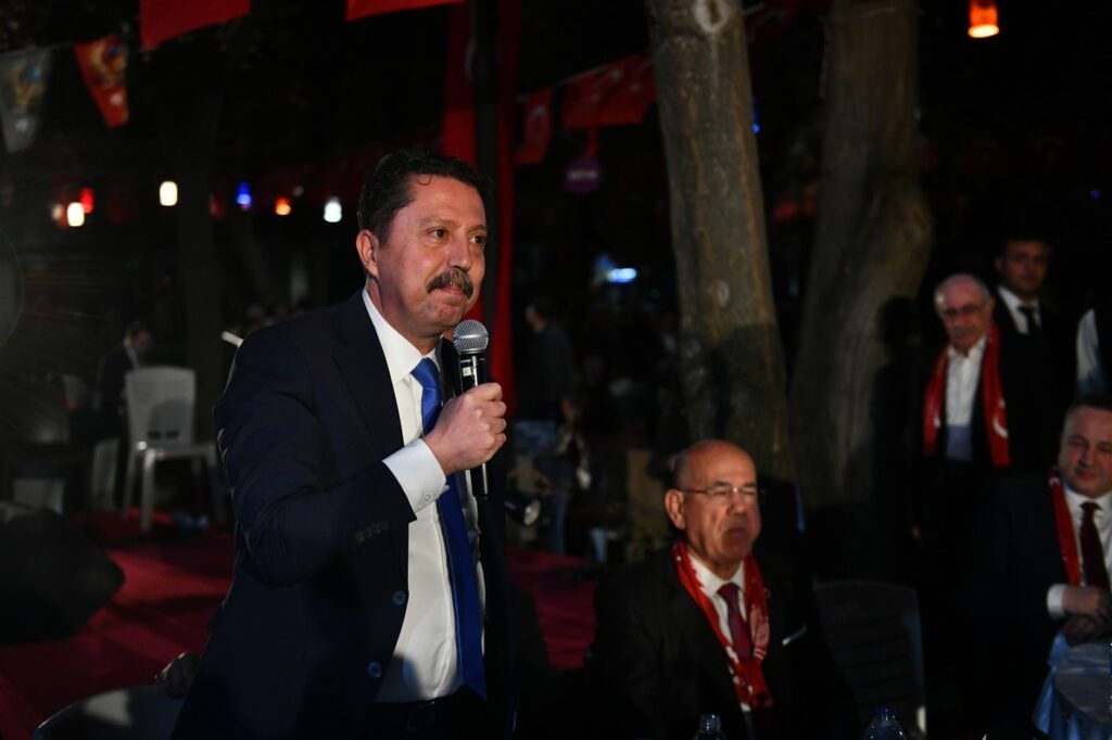 2025’in Son İftarında Sivil Toplum Kuruluşlarının Temsilcileri, Gençler, Sporcular ve Bürokratlar AKK’nin Dostluk Sofrasında Buluştu — fotoğraf 40