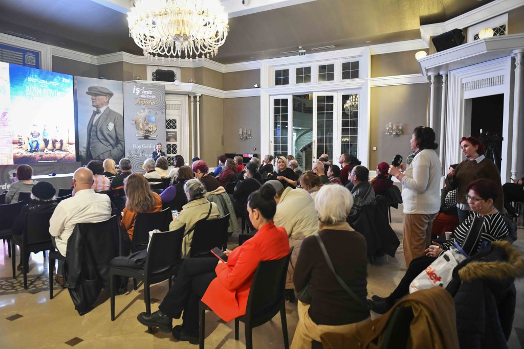 AKK’de “Kitaplık Söyleşileri” Başladı: “Bizim Büyük Çaresizliğimiz” Eseri Başkentlilerle Buluştu — fotoğraf 3