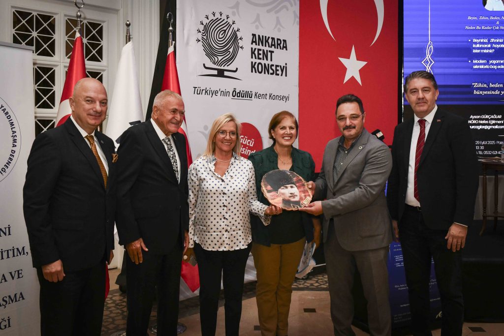 AKK’de “Kendimize Keşif Yolculuğu” Paneliyle Bilinçaltına Yolculuk — fotoğraf 16