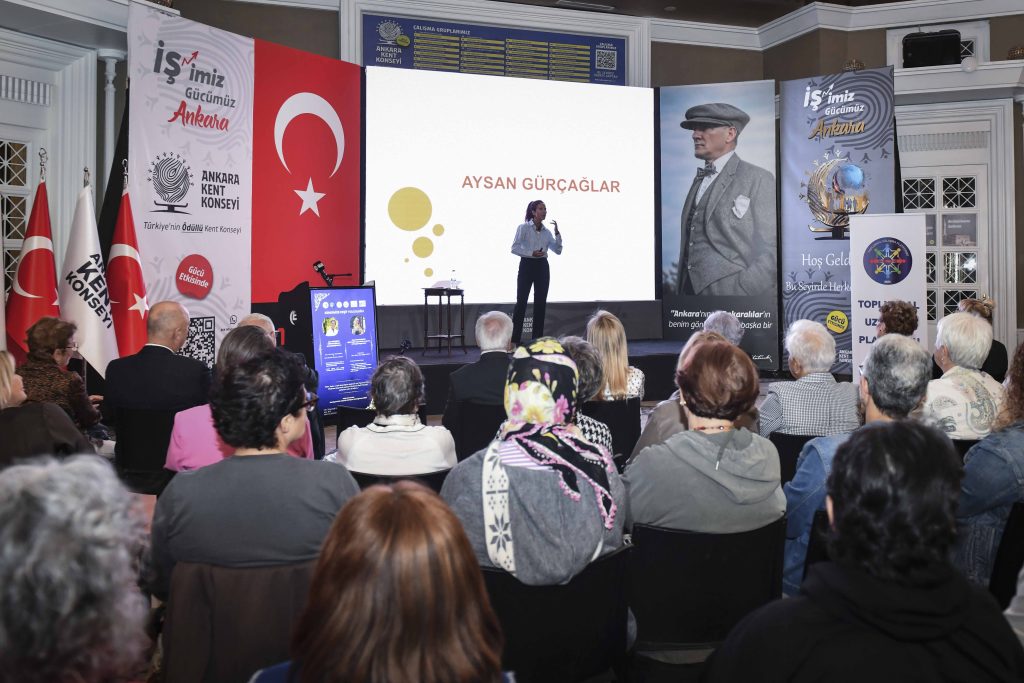 AKK’de “Kendimize Keşif Yolculuğu” Paneliyle Bilinçaltına Yolculuk — fotoğraf 18
