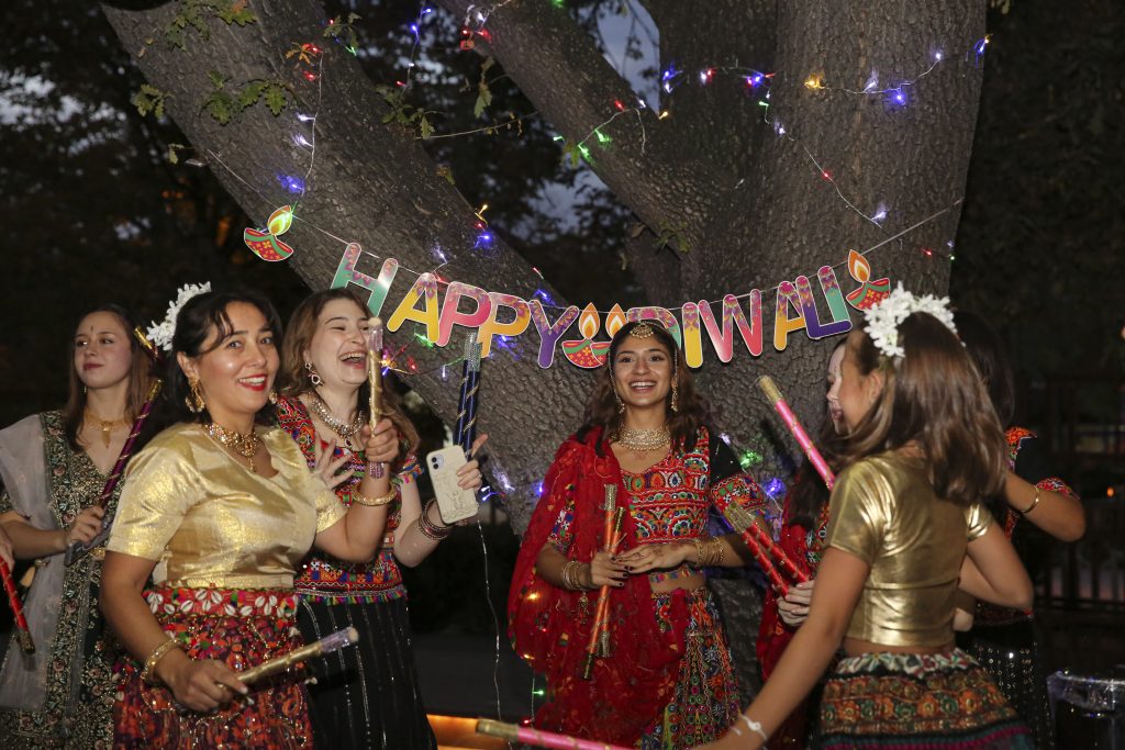 Hindistan ile Ankara Arasında Kültürel Diplomasi Köprüsü! ‘Diwali Bayramı’ — fotoğraf 23