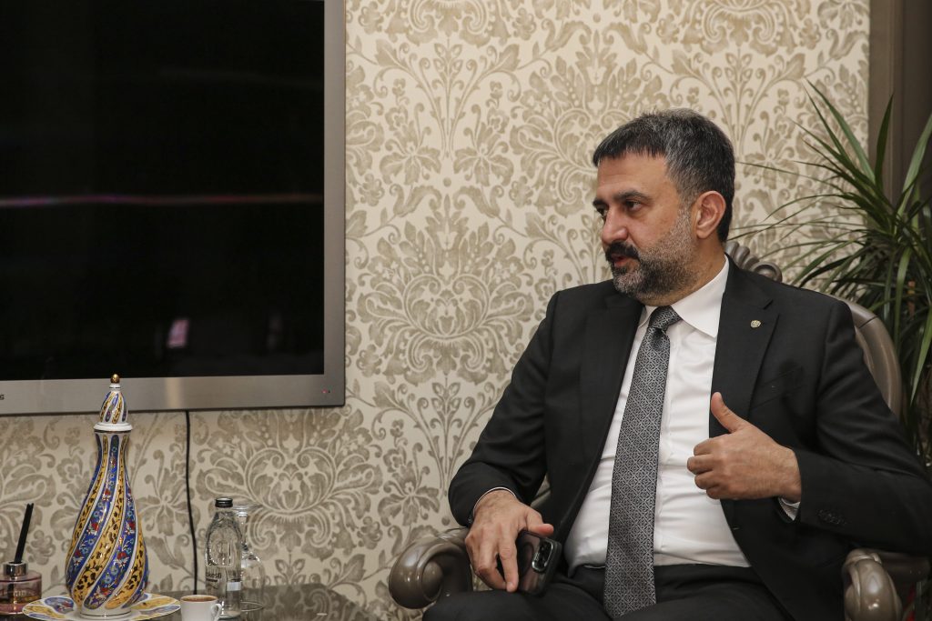 T.C. Kültür E. Bakanı, SODEV Onursal Başkanı Mehmet Ercan Karakaş’tan AKK Başkanı Halil İbrahim Yılmaz’a Ziyaret — fotoğraf 3