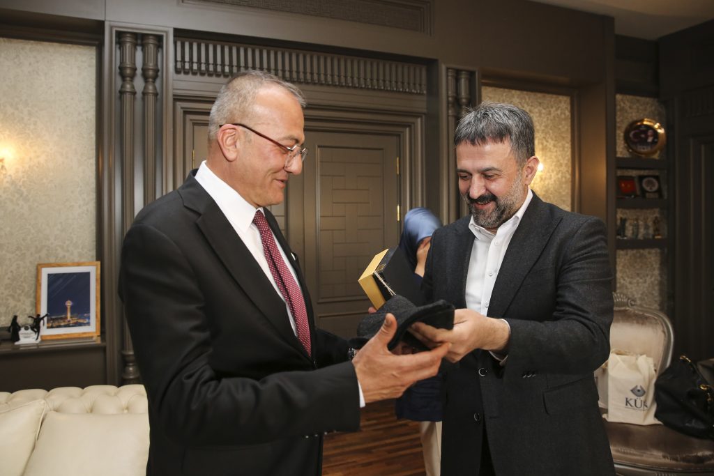 Yazar Alev Alatlı’nın Kızı Funda Firuz Aktan ve Kapadokya Üniversitesi’nden Akk’ye Ziyaret — fotoğraf 8