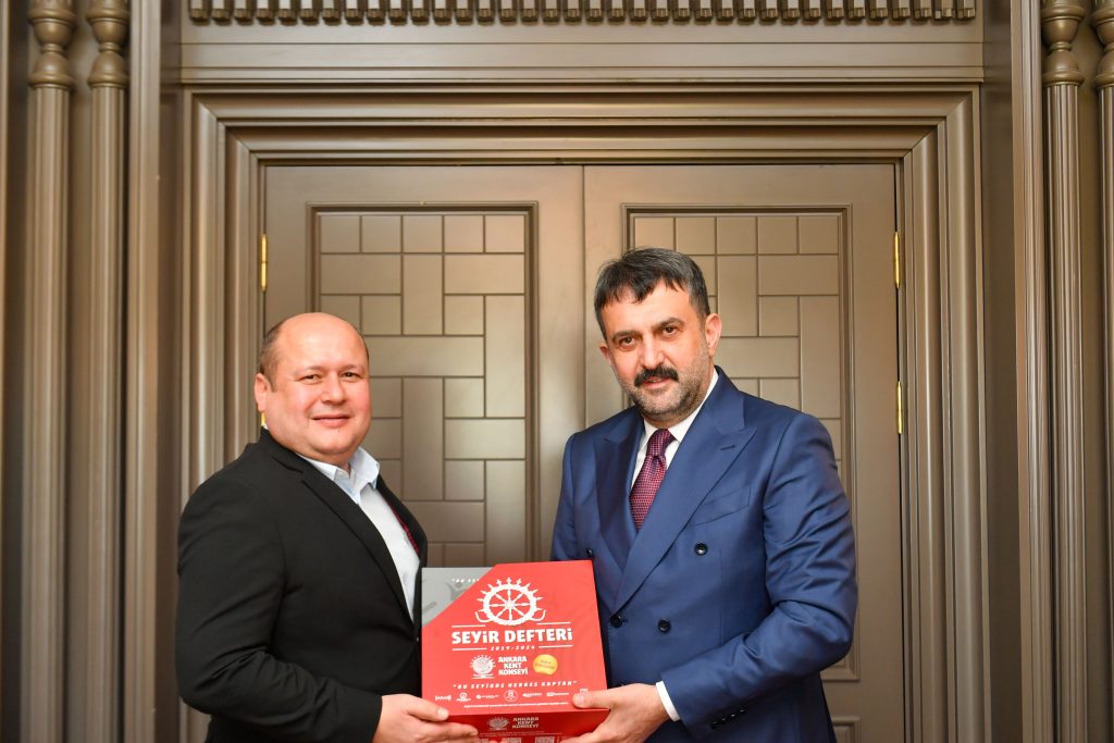 ABB Basın Yayın Ve Halkla İlişkiler Dairesi Başkanı Ahmet Kürşad Demir AKK Başkanı Halil İbrahim Yılmaz’ı Ziyaret Etti — fotoğraf 2