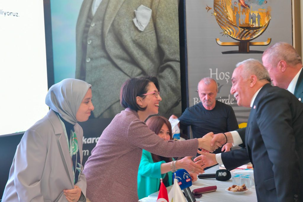AKK Toplumsal Şiddete Yönelik Düzenlenen Panele Ev Sahipliği Yaptı — fotoğraf 8